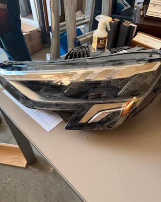 Faro anteriore sinistro per AUDI A3 8V ANNO 2020