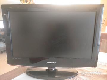 TV Samsung 22''