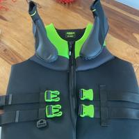 Giubetto e calzari per kitesurf - wingfoil