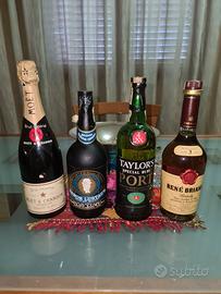 Bottiglie alcolici vintage