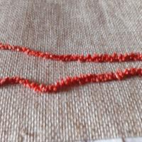 Collana corallo a scagliette