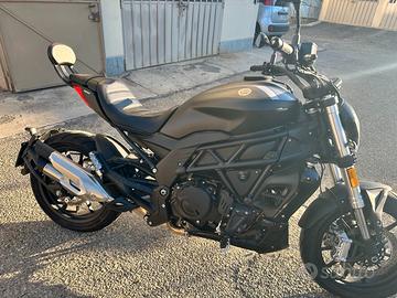 Benelli 502 C - 2024