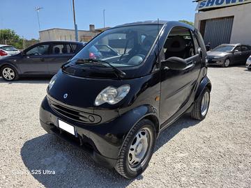Smart ForTwo 700 coupé pure 2007