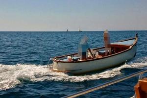 Gozzo 6 mt in VTR con Rifiniture in Legno