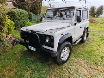 Land Rover Defender 90 2.5 TD5