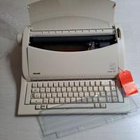 Macchina da scrivere elettronica Olivetti