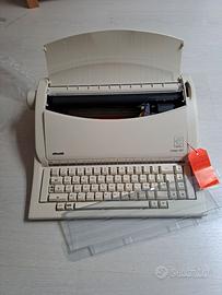 Macchina da scrivere elettronica Olivetti