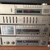 Akai Radio,mangiacassette ,video registratore ecc.