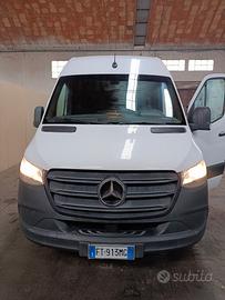 Mercedes sprinter L3H2