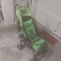 Passeggino brevi tenuta max 22 kg.