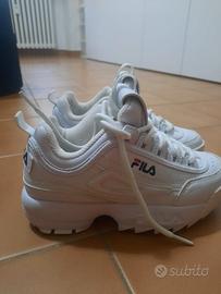 scarpe Fila N.32 usate pochissime volte come Arredamento e Casalinghi In vendita a Torino