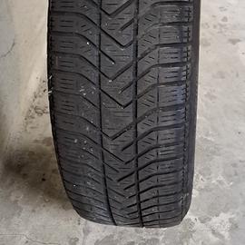 4 cerchi + pneumatici  185/60/R15 invernali 