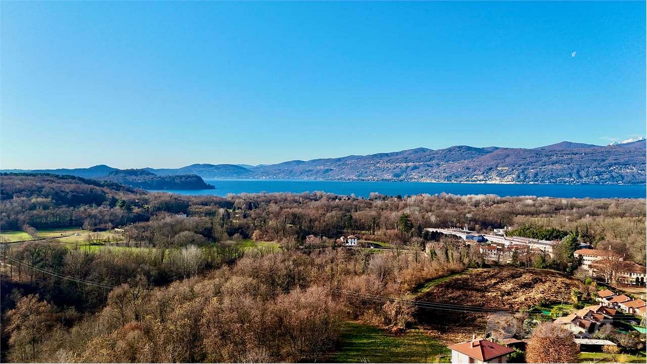 Terreno Edificabile a Besozzo - Altro