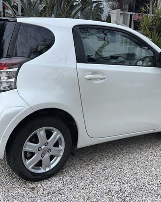 Toyota iQ 1.0 Sol