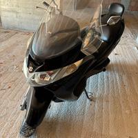 Suzuki Burgman 400