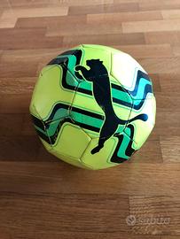 Pallone fluo Puma