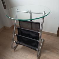 Tavolino portaoggetti