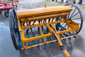seminatrice antica