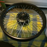 Cerchi e pneumatici per Kawasaki Z400 1974-78