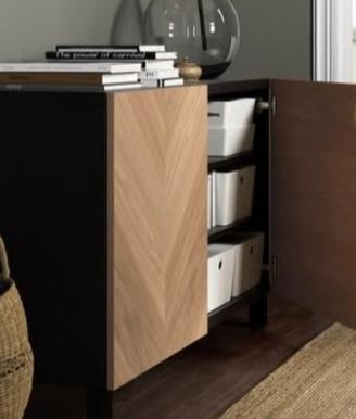 bella credenza moderna praticamente nuova