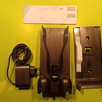 Caricatore e stazione di ricarica Dyson