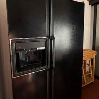 Maxi frigorifero nero