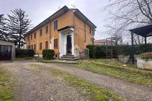 PORZIONE DI BIFAMILIARE A TORTONA