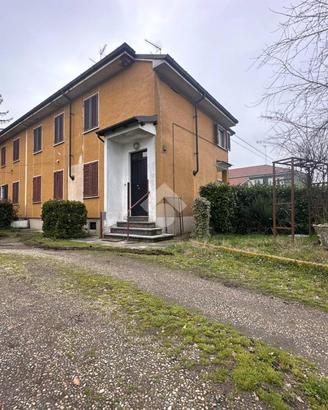 PORZIONE DI BIFAMILIARE A TORTONA