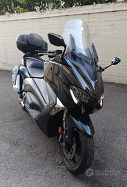 Yamaha Tmax 530
