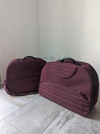 Coppia di borsoni da viaggio Q8