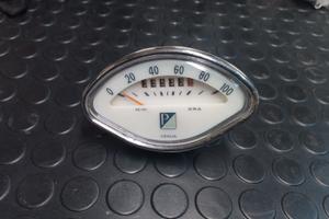 Contachilometri a ventaglio Vespa