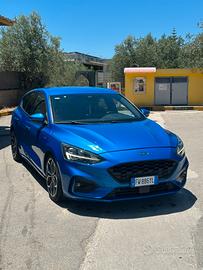 Ford Focus 2020 ST line