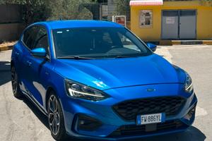 Ford Focus 2020 ST line
