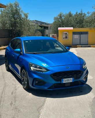 Ford Focus 2020 ST line