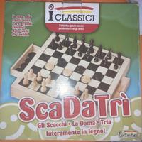 gioco da tavolo scacchi, dama, tris