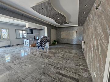 V/1355 Piano terra con spazio esterno