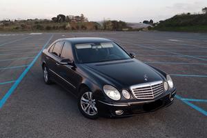 Mercedes-Benz E200 CDI EVO Elegance 