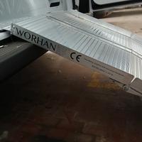 Rampa di carico pieghevole