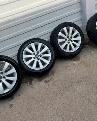cerchi e gomme opel 225/50 R17