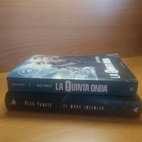 2 Libri della Saga "La Quinta Onda" di Rick Yancey