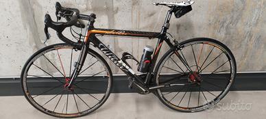 bicicletta  corsaTop Wilier