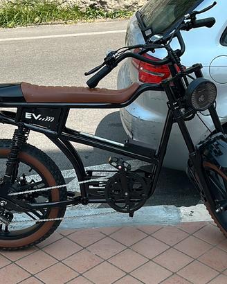 Bicicletta elettrica evercross ek30