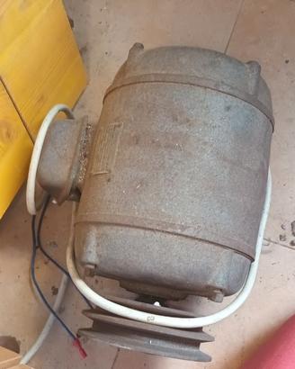 3 Motori elettrici