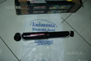 Ammortizzatore posteriore 4656612af chrysler pt cr