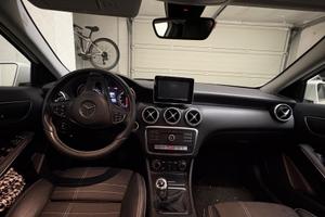 Mercedes A180 Premium