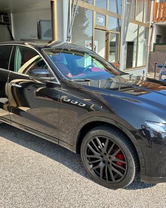 Maserati Levante Diesel Q4 Gransport