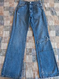 Jeans con fondo ampio "Stradivarius" tg.40