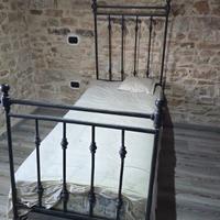 Letto singolo in ferro battuto