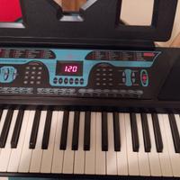 pianola elettrica con supporto
