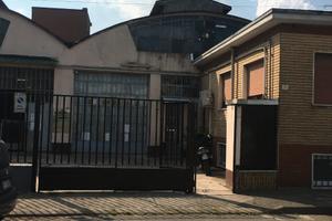 Capannone annesso ufficio laboratorio